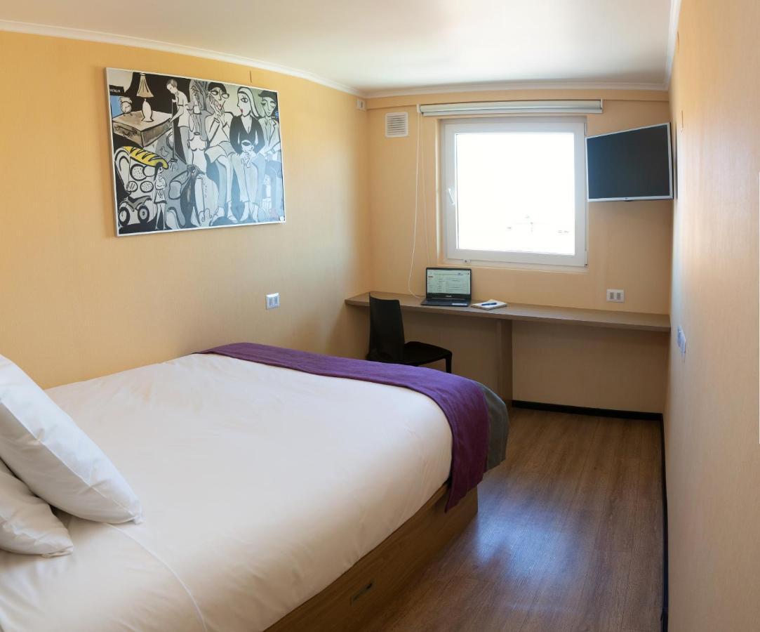 Hotel Modular Express 칼라마 외부 사진